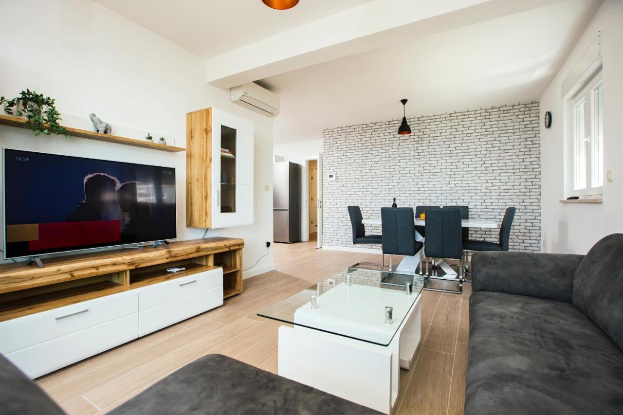 Apartman Magdalena Apartment Makarska Ngoại thất bức ảnh