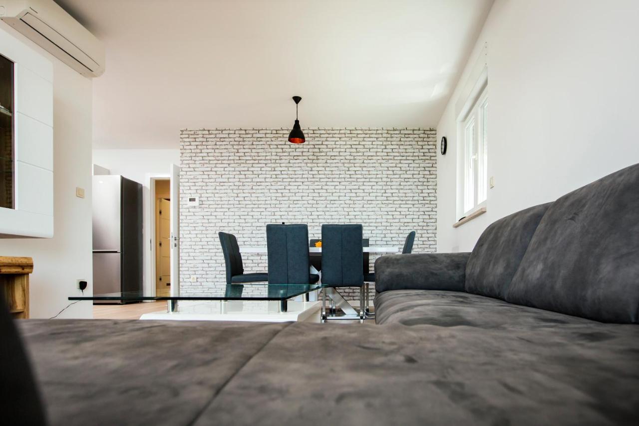 Apartman Magdalena Apartment Makarska Ngoại thất bức ảnh
